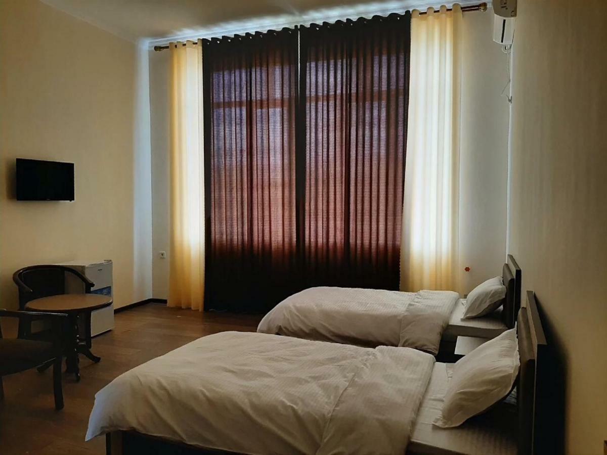 Hotel Rudaki Panjakent Bagian luar foto